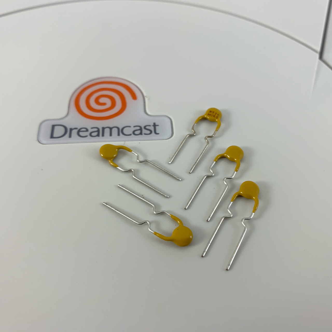 Sega Dreamcast Resettable Fuse (72v 400mA Fuse)