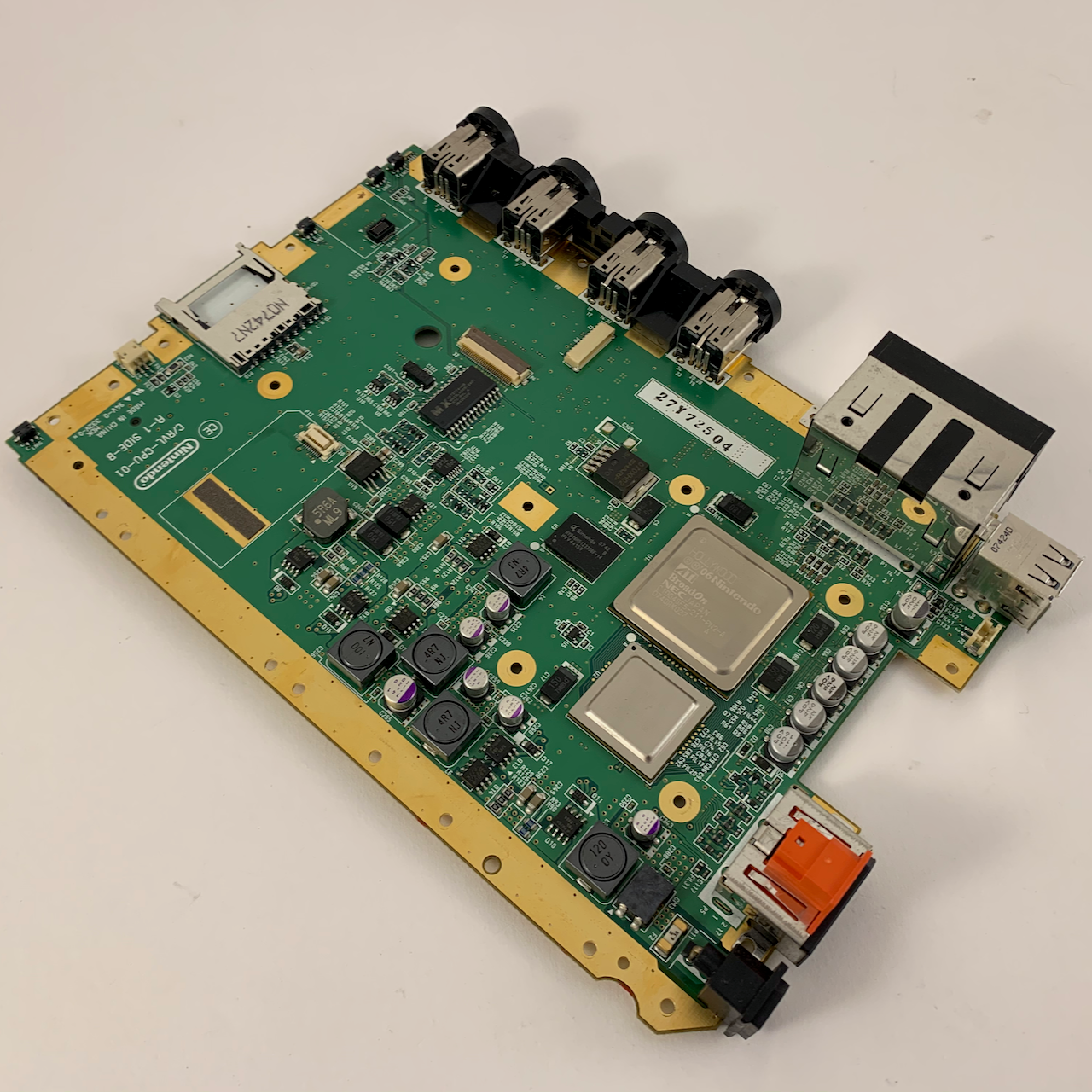 Original Nintendo Wii Mainboard w/ Game Cube Ports