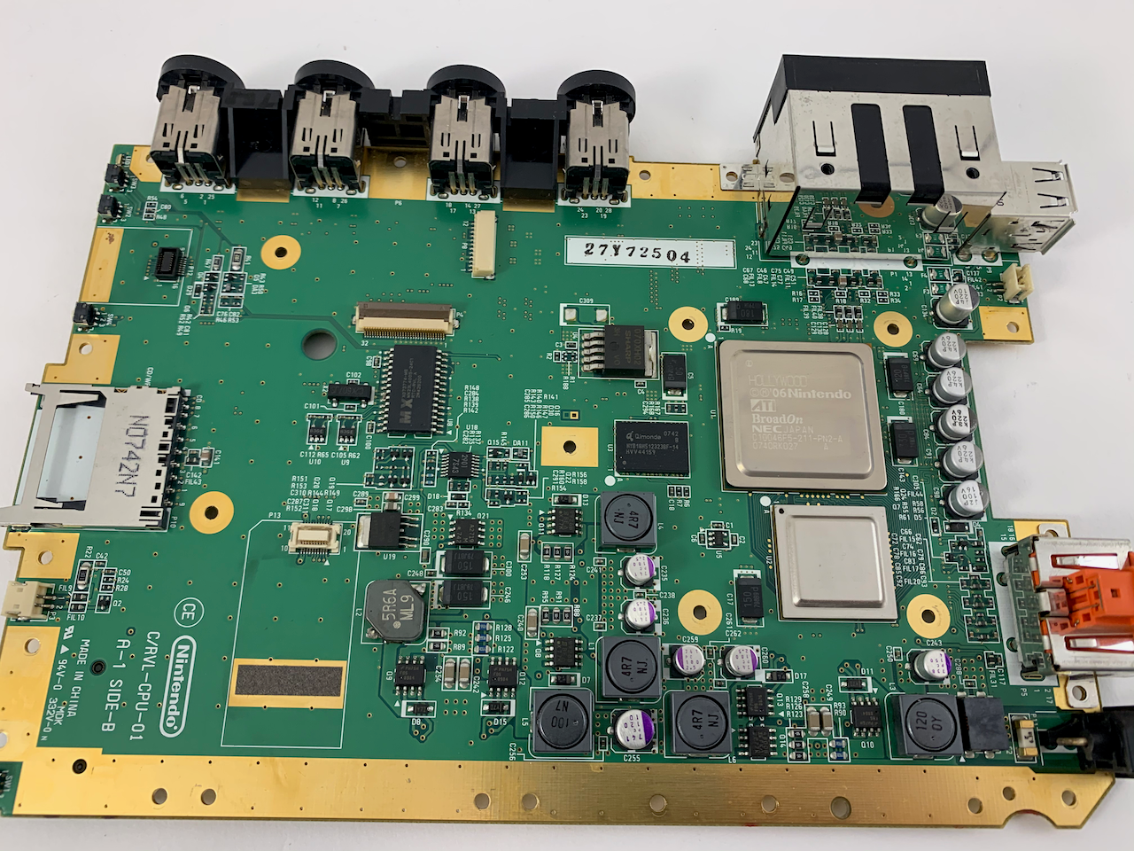 Original Nintendo Wii Mainboard w/ Game Cube Ports