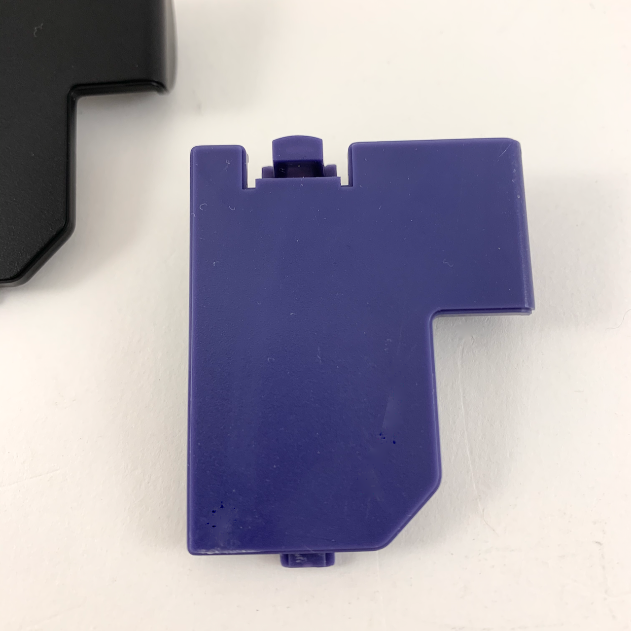 Original Nintendo GameCube Missing Serial Port Cover