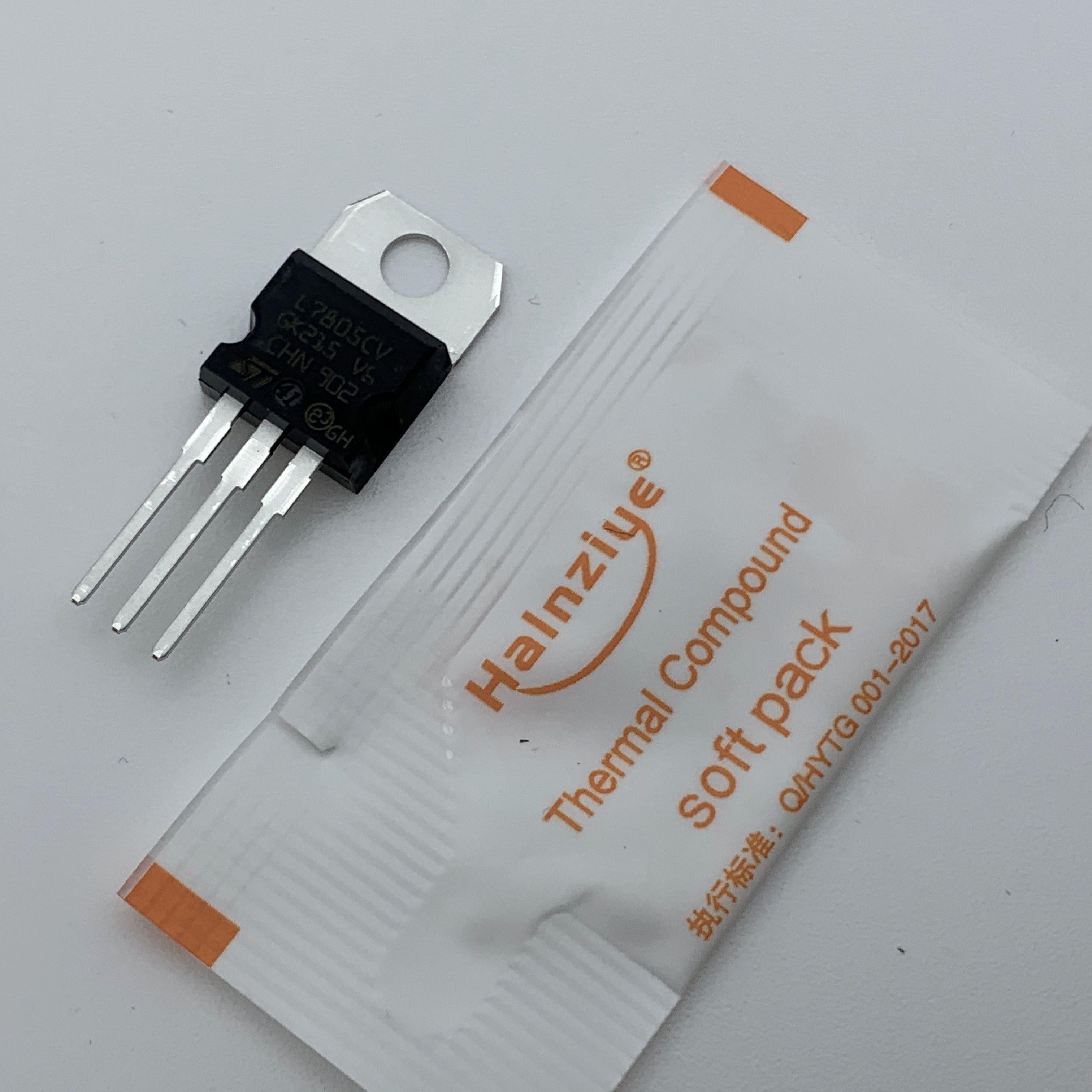 7805 Voltage Regulator