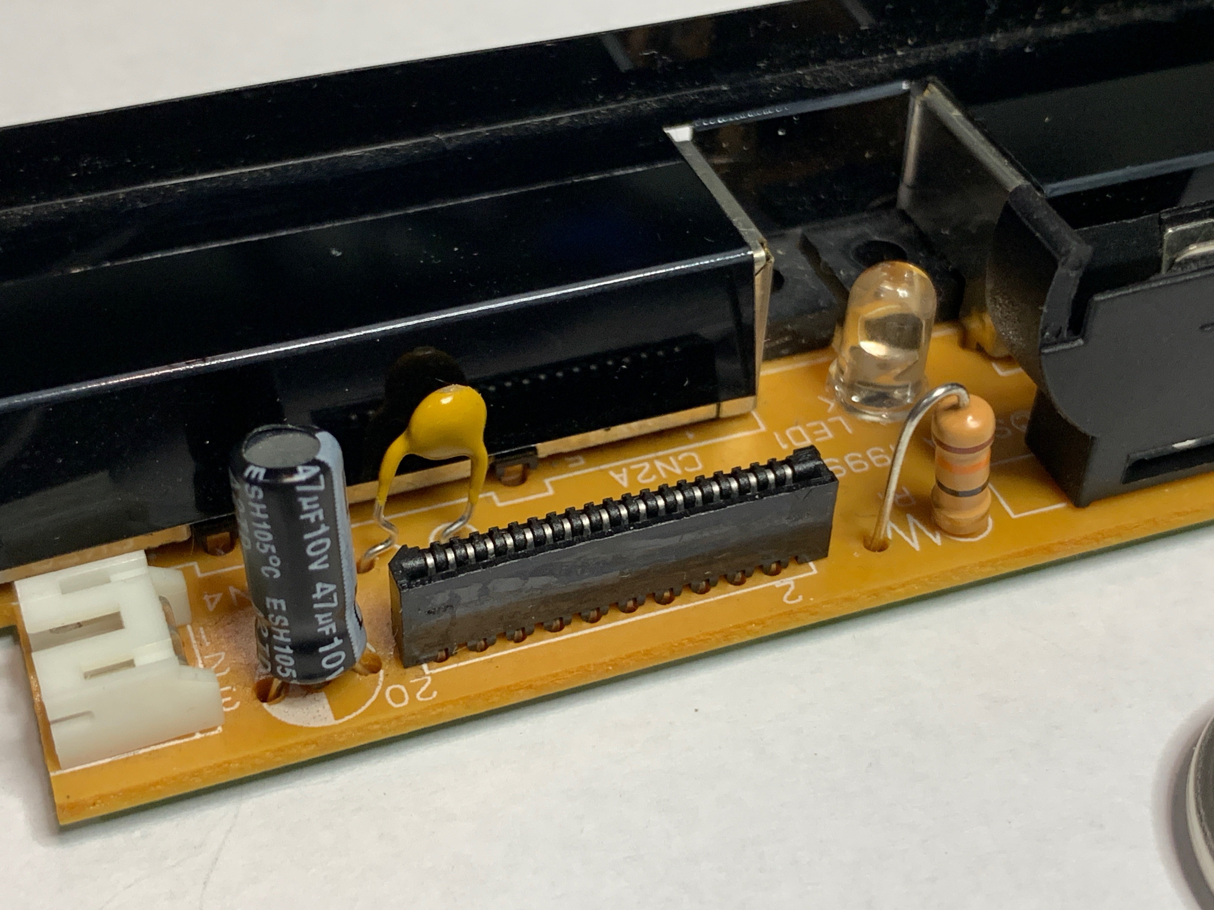 Sega ßDreamcast Controller Port Board - Pre-modded w/ Battery & Fuse