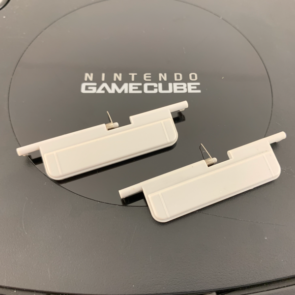GameCube Memory Card Flap